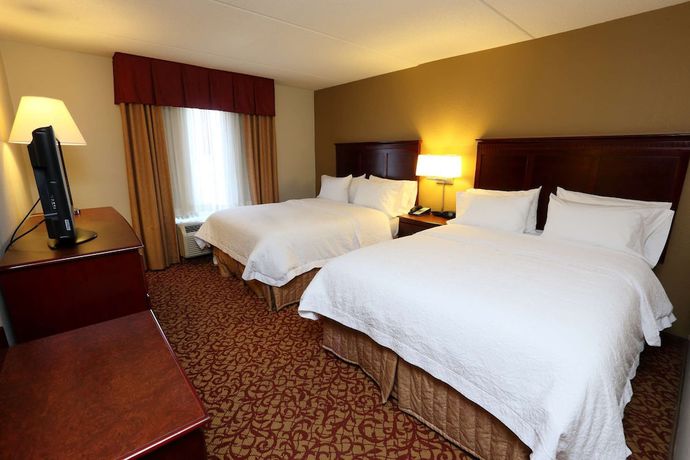 Imagen de la habitación del Hotel Hampton Inn and Suites Charlottesville-At the University. Foto 3