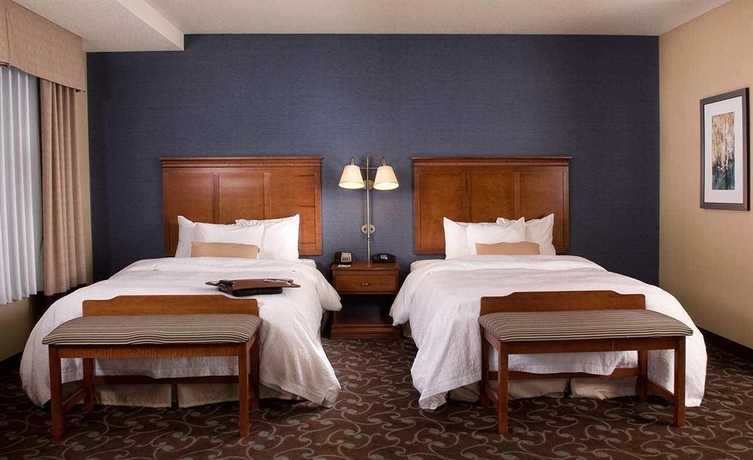 Imagen de la habitación del Hotel Hampton Inn and Suites Chicago Deer Park. Foto 3