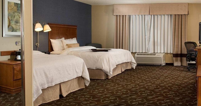 Imagen de la habitación del Hotel Hampton Inn and Suites Chicago Deer Park. Foto 6