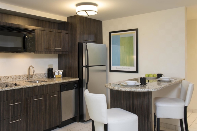 Imagen del bar/restaurante del Hotel Hampton Inn and Suites Chicago Downtown. Foto 2