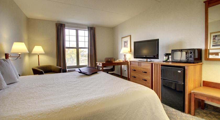 Imagen general del Hotel Hampton Inn and Suites Chicago/aurora. Foto 8