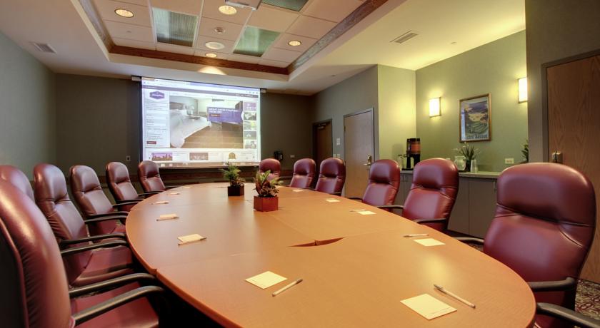 Imagen general del Hotel Hampton Inn and Suites Chicago/aurora. Foto 18