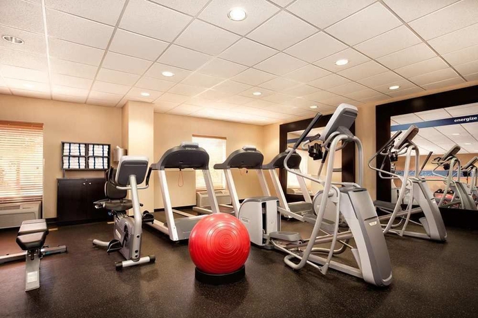 Imagen de los interiores del Hotel Hampton Inn and Suites Chicago-libertyville. Foto 15