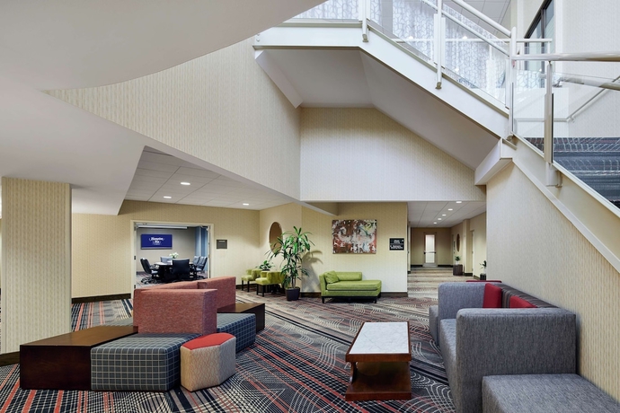 Imagen de los interiores del Hotel Hampton Inn and Suites Chicago/mt. Prospect. Foto 17
