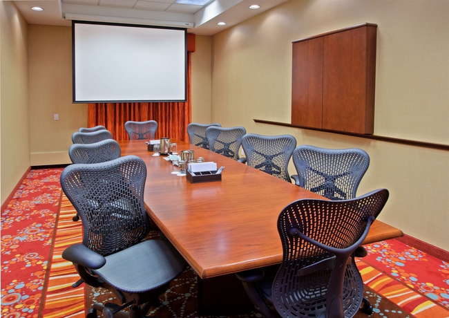 Imagen de los interiores del Hotel Hampton Inn and Suites Chicago-north Shore/skokie. Foto 12