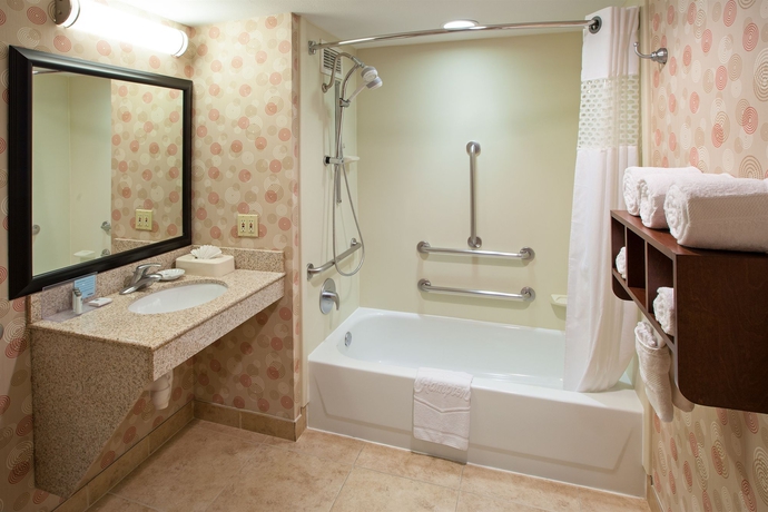 Imagen de la habitación del Hotel Hampton Inn and Suites Chicago-north Shore/skokie. Foto 8