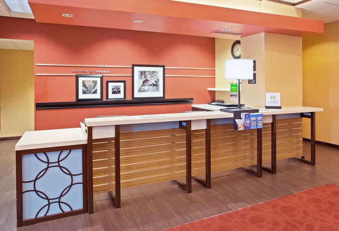 Imagen de los interiores del Hotel Hampton Inn and Suites Chicago-north Shore/skokie. Foto 13