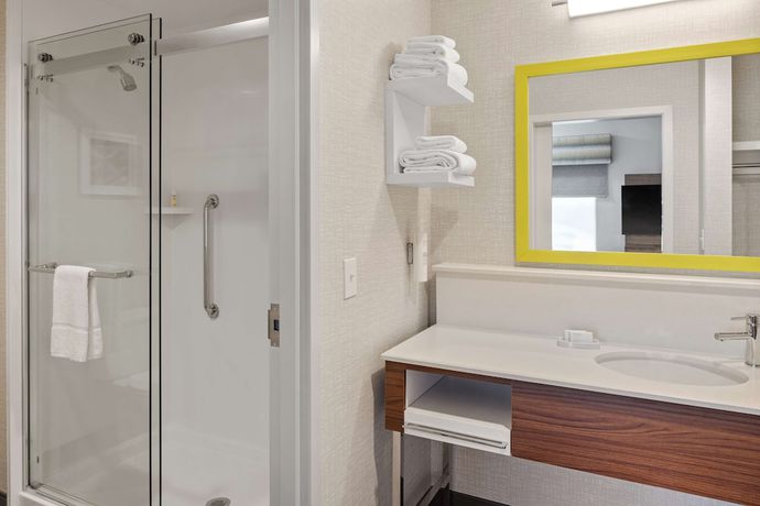 Imagen de la habitación del Hotel Hampton Inn and Suites Cincinnati West. Foto 9