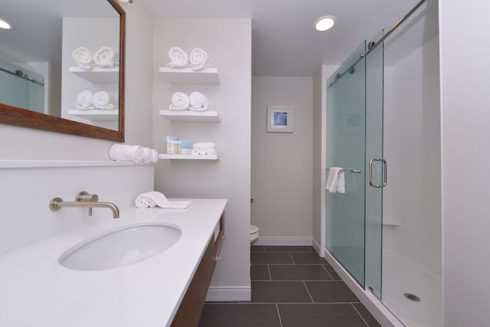 Imagen de la habitación del Hotel Hampton Inn and Suites Cincinnati-Mason. Foto 5