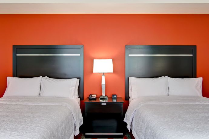 Imagen de la habitación del Hotel Hampton Inn and Suites Cincinnati-downtown. Foto 1
