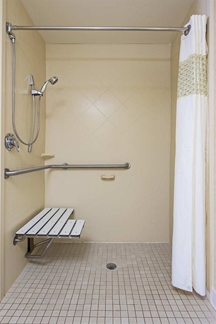 Imagen de la habitación del Hotel Hampton Inn and Suites Clermont. Foto 10