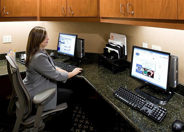 Imagen de los interiores del Hotel Hampton Inn and Suites Clovis-airport North. Foto 8