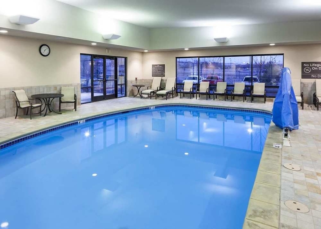 Imagen de la piscina del Hotel Hampton Inn and Suites Colorado Springs/i-25 South. Foto 11