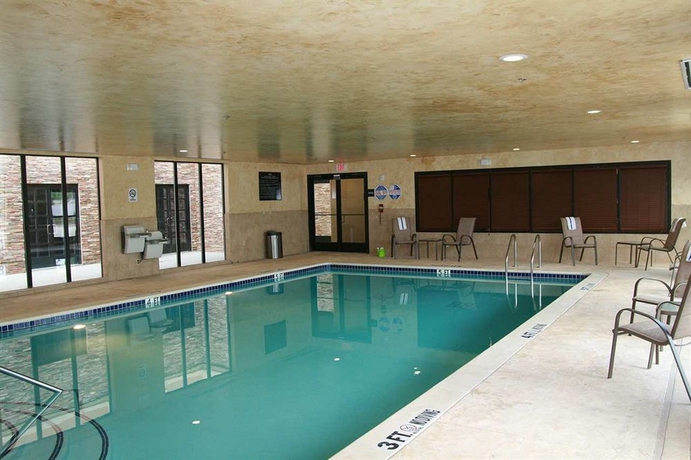 Imagen de la piscina del Hotel Hampton Inn and Suites Dallas Arlington. Foto 16