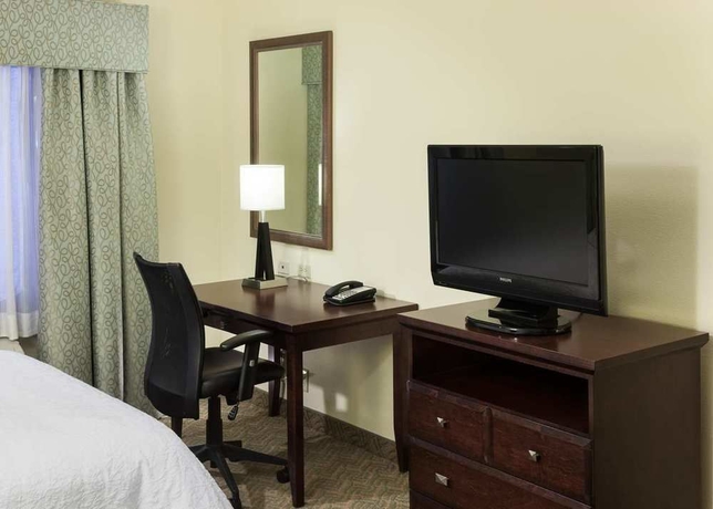 Imagen de la habitación del Hotel Hampton Inn and Suites Dallas-arlington-south. Foto 1