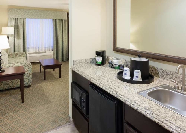 Imagen de la habitación del Hotel Hampton Inn and Suites Dallas-arlington-south. Foto 7
