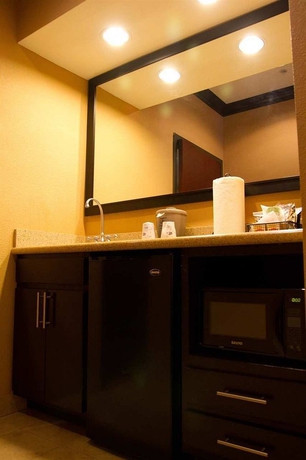 Imagen de la habitación del Hotel Hampton Inn and Suites Dallas-desoto. Foto 4