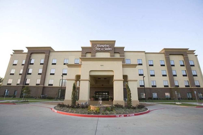 Imagen de los exteriores del Hotel Hampton Inn and Suites Dallas-desoto. Foto 9