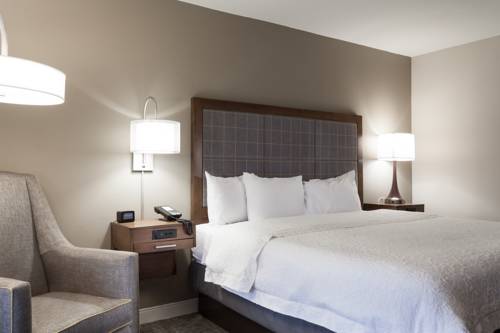 Imagen de la habitación del Hotel Hampton Inn and Suites Dallas-dfw Airport North-grapevine. Foto 3