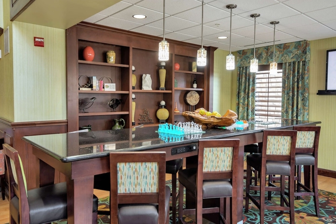 Imagen de los interiores del Hotel Hampton Inn and Suites Dallas-dfw Arpt W-sh 183 Hurst. Foto 18