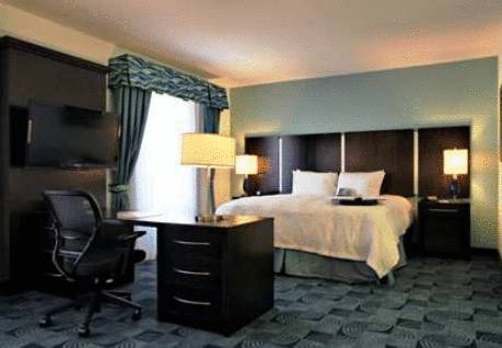 Imagen de la habitación del Hotel Hampton Inn and Suites Dallas/lewisville-vista Ridge Mall, Tx. Foto 10