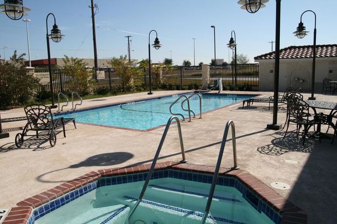Imagen general del Hotel Hampton Inn and Suites Del Rio. Foto 7