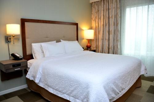 Imagen de la habitación del Hotel Hampton Inn and Suites Deland. Foto 6