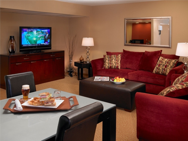 Imagen de los interiores del Hotel Hampton Inn and Suites Downers Grove Chicago. Foto 9