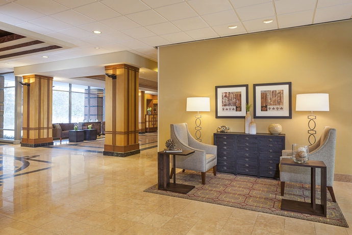 Imagen de los interiores del Hotel Hampton Inn and Suites Downers Grove Chicago. Foto 10