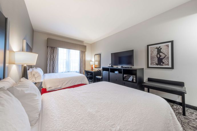 Imagen de la habitación del Hotel Hampton Inn and Suites DuPont. Foto 5
