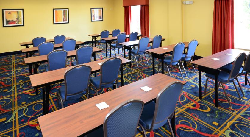 Imagen general del Hotel Hampton Inn and Suites Durham/north I-85. Foto 1