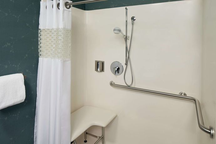 Imagen de la habitación del Hotel Hampton Inn and Suites Edgewood/Aberdeen-South. Foto 16