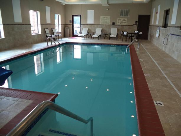 Imagen general del Hotel Hampton Inn and Suites Effingham. Foto 7