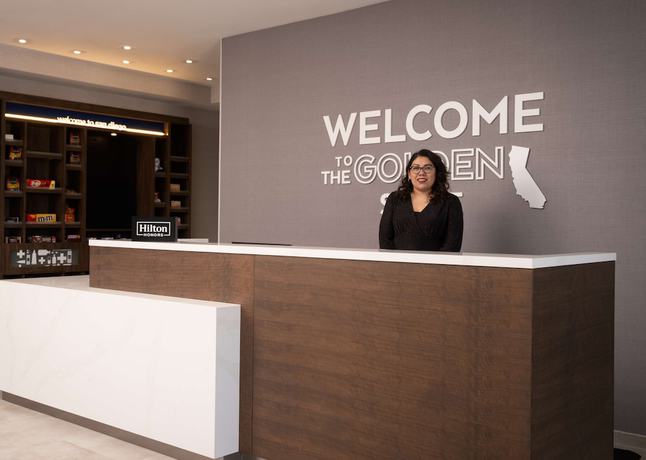 Imagen de los interiores del Hotel Hampton Inn and Suites El Cajon San Diego. Foto 18