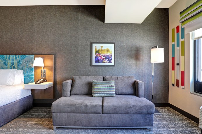 Imagen de la habitación del Hotel Hampton Inn and Suites El Cajon San Diego. Foto 15