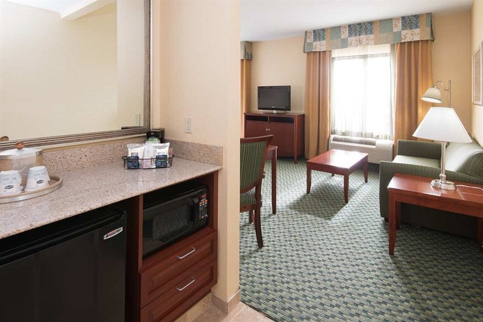 Imagen de los interiores del Hotel Hampton Inn and Suites El Paso West. Foto 13