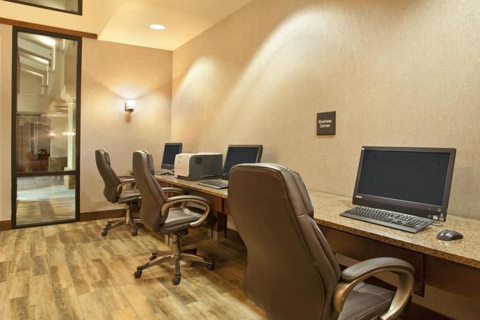 Imagen general del Hotel Hampton Inn and Suites El Paso-airport. Foto 2
