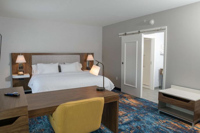 Imagen de la habitación del Hotel Hampton Inn and Suites Erie Bayfront. Foto 6