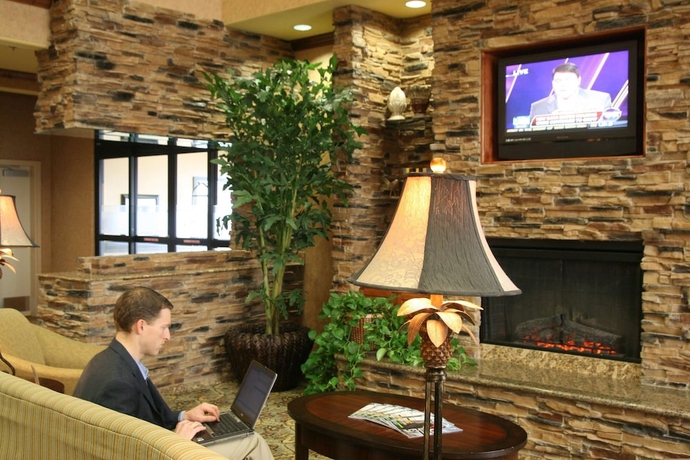 Imagen de los interiores del Hotel Hampton Inn and Suites Farmington. Foto 13