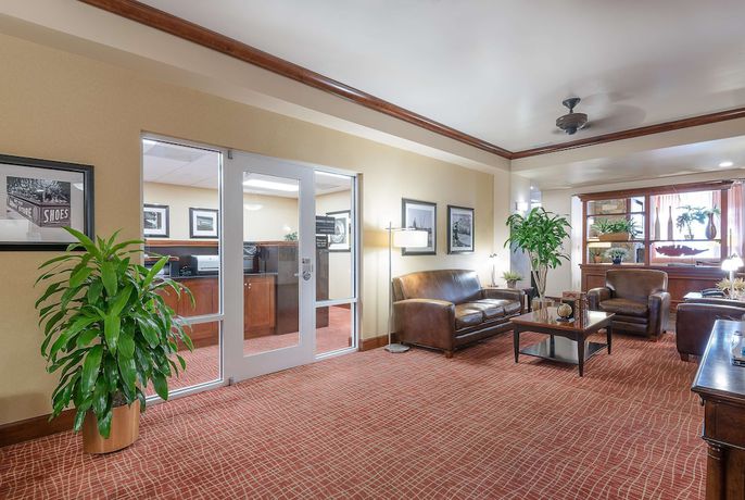 Imagen de los interiores del Hotel Hampton Inn and Suites Florence-North-I-95. Foto 20