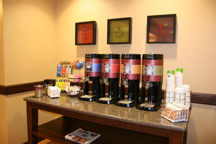 Imagen general del Hotel Hampton Inn and Suites Folsom. Foto 5