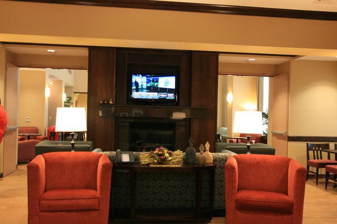 Imagen general del Hotel Hampton Inn and Suites Folsom. Foto 7