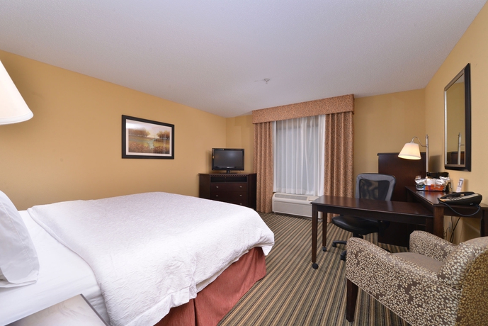 Imagen de la habitación del Hotel Hampton Inn and Suites Fort Belvoir Alexandria South. Foto 8
