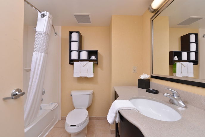 Imagen de la habitación del Hotel Hampton Inn and Suites Fort Belvoir Alexandria South. Foto 10