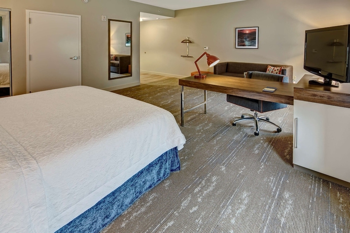 Imagen de la habitación del Hotel Hampton Inn and Suites Fort Myers-estero/fgcu. Foto 2