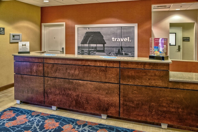 Imagen de los interiores del Hotel Hampton Inn and Suites Fort Myers-estero/fgcu. Foto 18