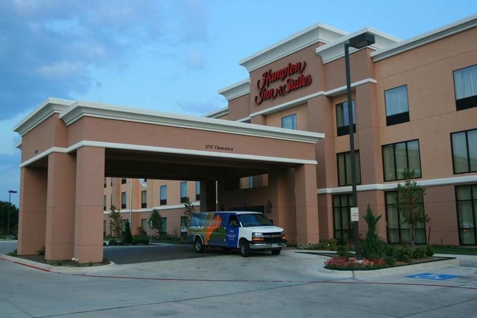 Imagen general del Hotel Hampton Inn and Suites Fort Worth-fossil Creek. Foto 1