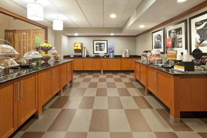 Imagen del bar/restaurante del Hotel Hampton Inn and Suites Fort Worth-west-i-30. Foto 5