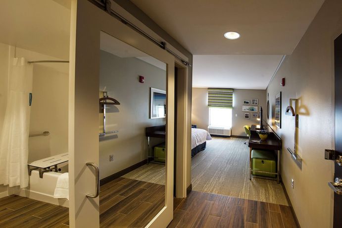 Imagen de la habitación del Hotel Hampton Inn and Suites Foxborough/Mansfield. Foto 9