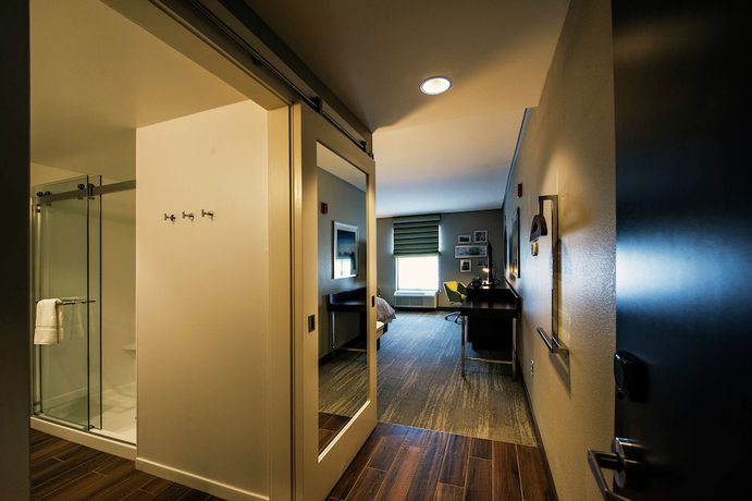 Imagen de la habitación del Hotel Hampton Inn and Suites Foxborough/Mansfield. Foto 13